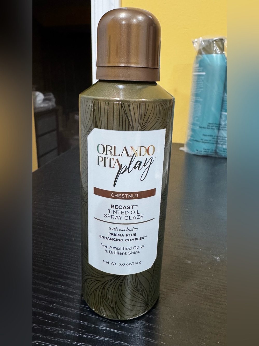Orlando Pita Play Recast™ Tinted Oil Spray Glaze – Chestnut, full size 5 oz